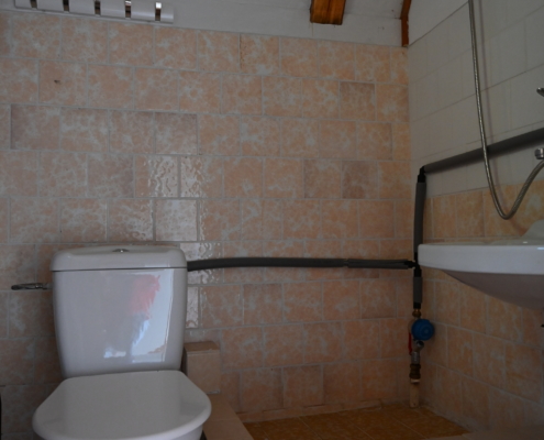 bathroom in chalet